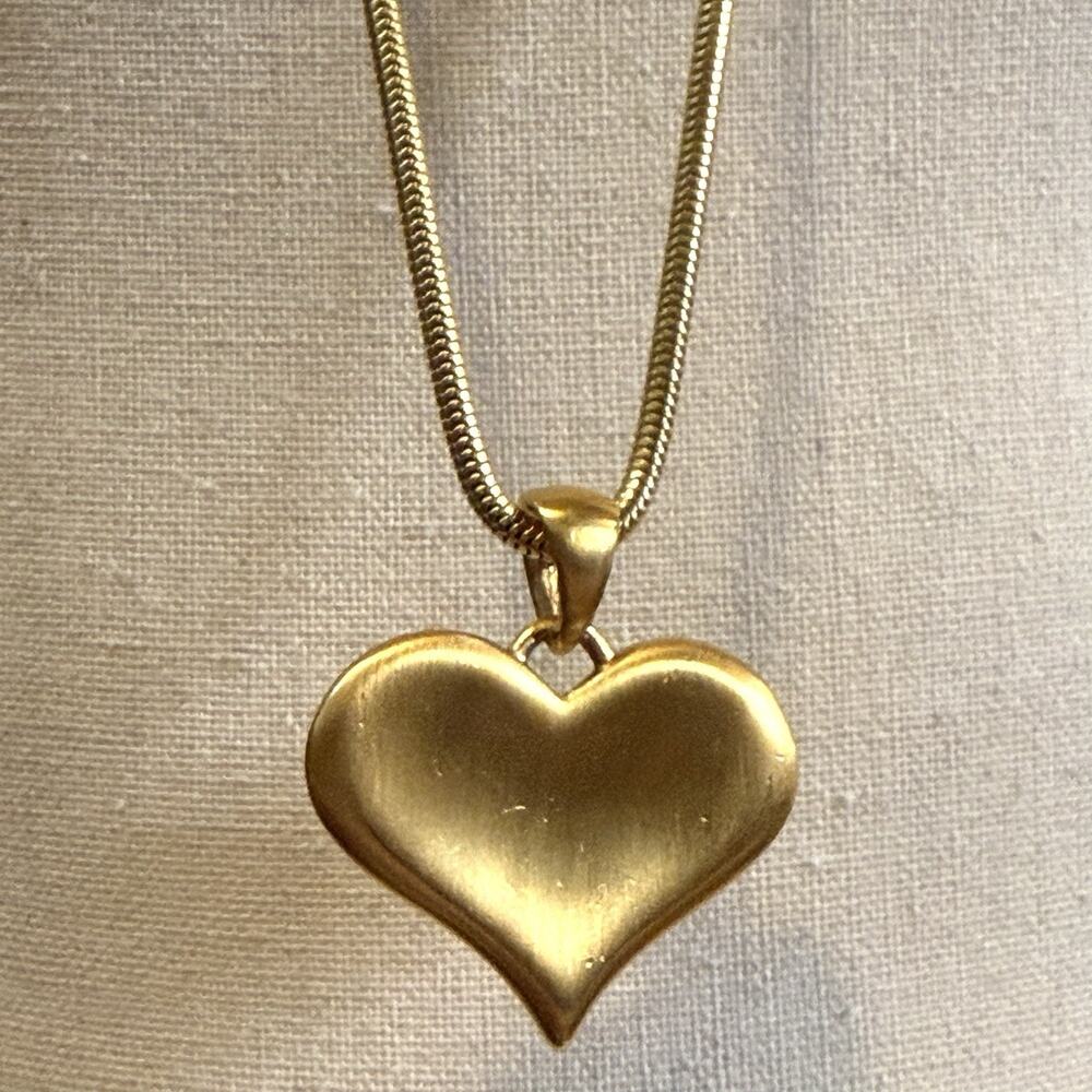 VTG Ann Klein Gold Plate Puffy Heart Pendant Long Snake Chain Necklace 35” - Picture 4 of 10